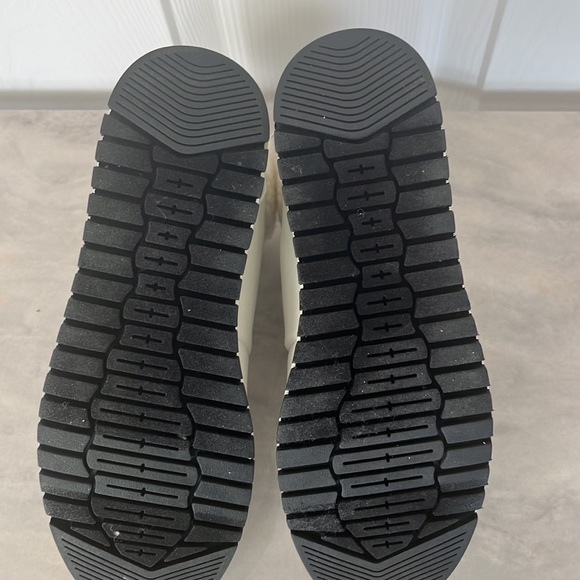 ✨NWT✨ Cliffs by White Mountain Booties - Picture 6 of 8